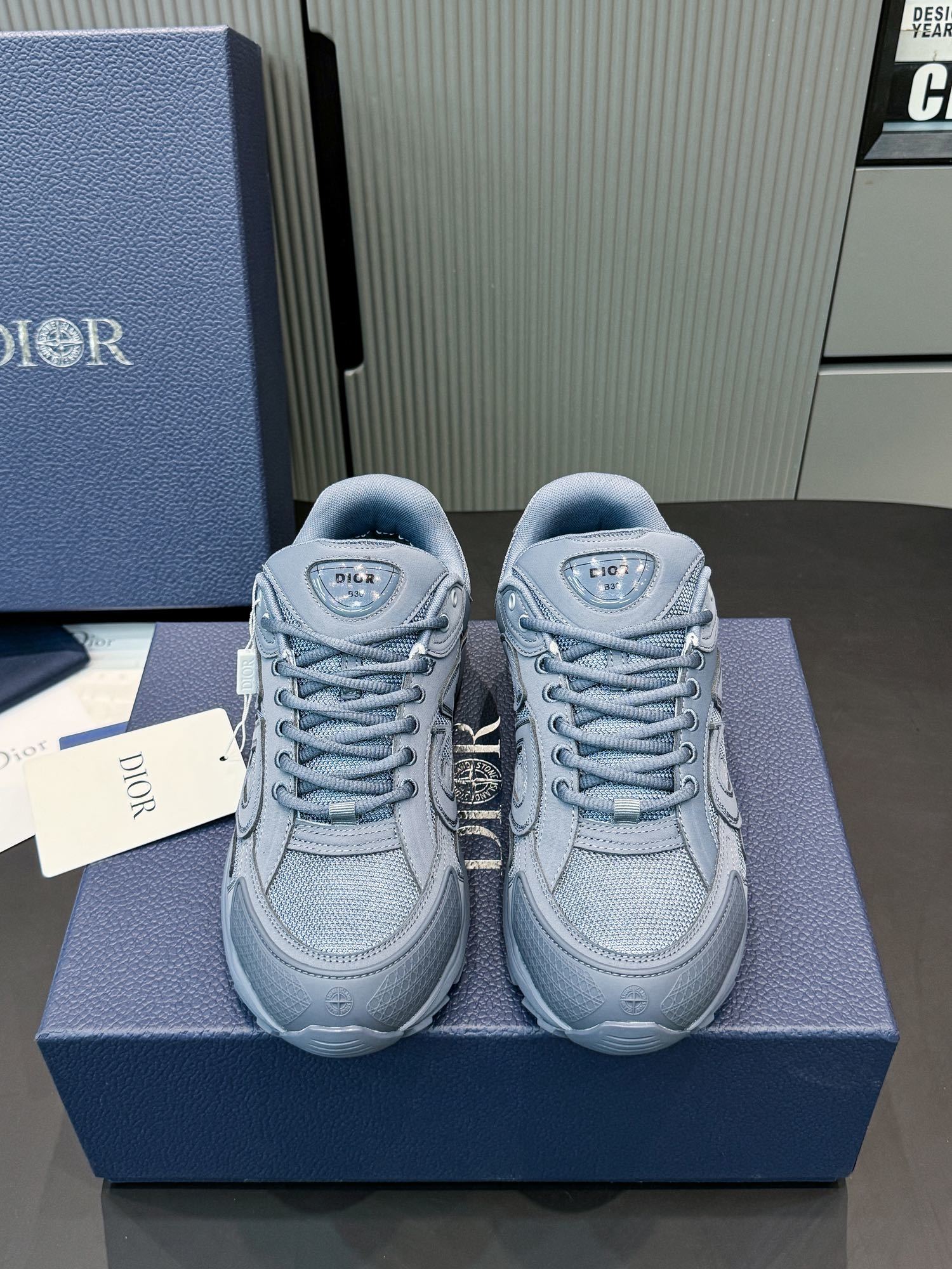 Dior B30 — Modèle 11
