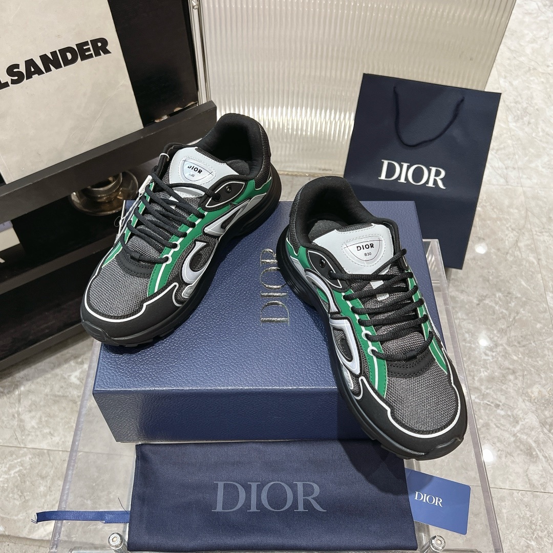Dior B30 — Modèle 2