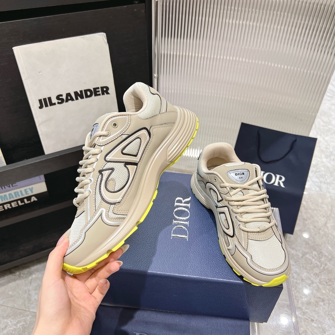 Dior B30 — Modèle 3