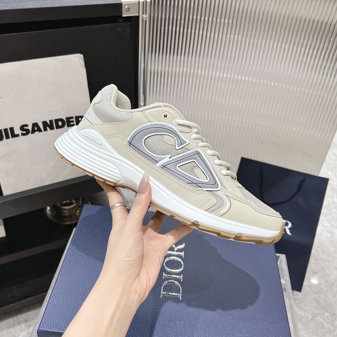 Dior B30 — Modèle 5
