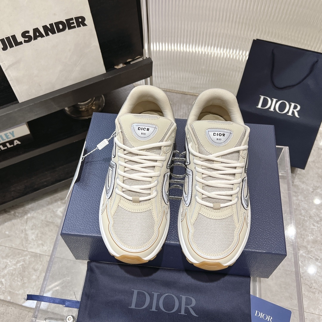 Dior B30 — Modèle 5