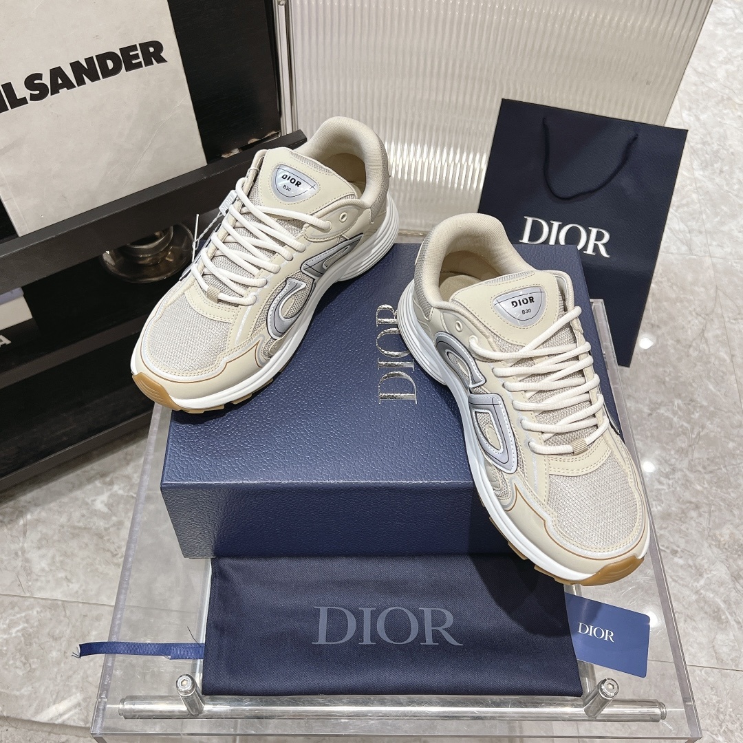 Dior B30 — Modèle 5