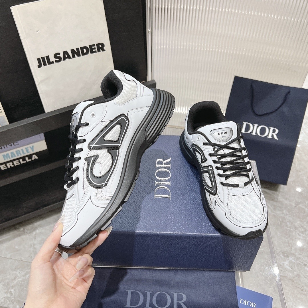 Dior B30 — Modèle 6