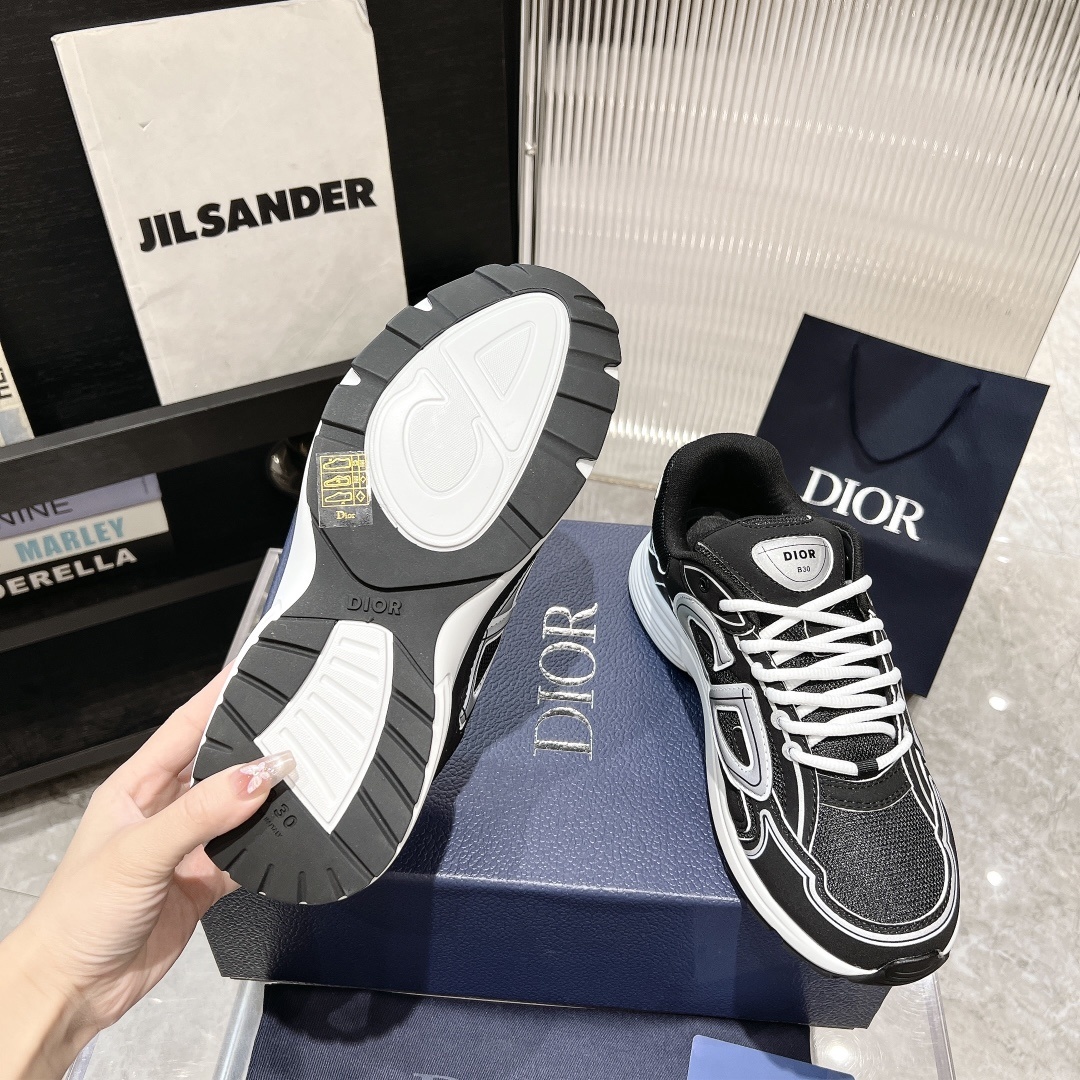 Dior B30 — Modèle 7