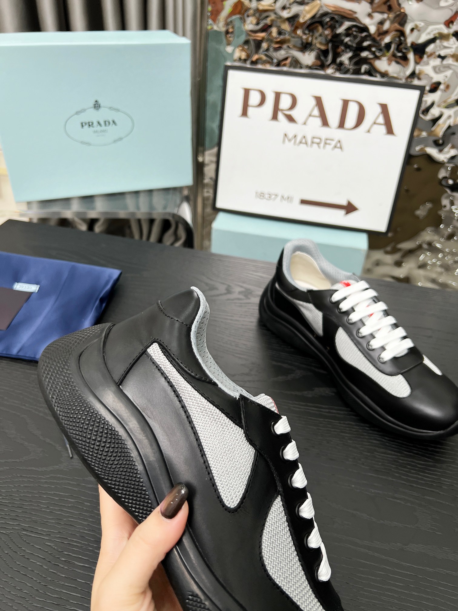 Prada Cup Mat — Modèle 6