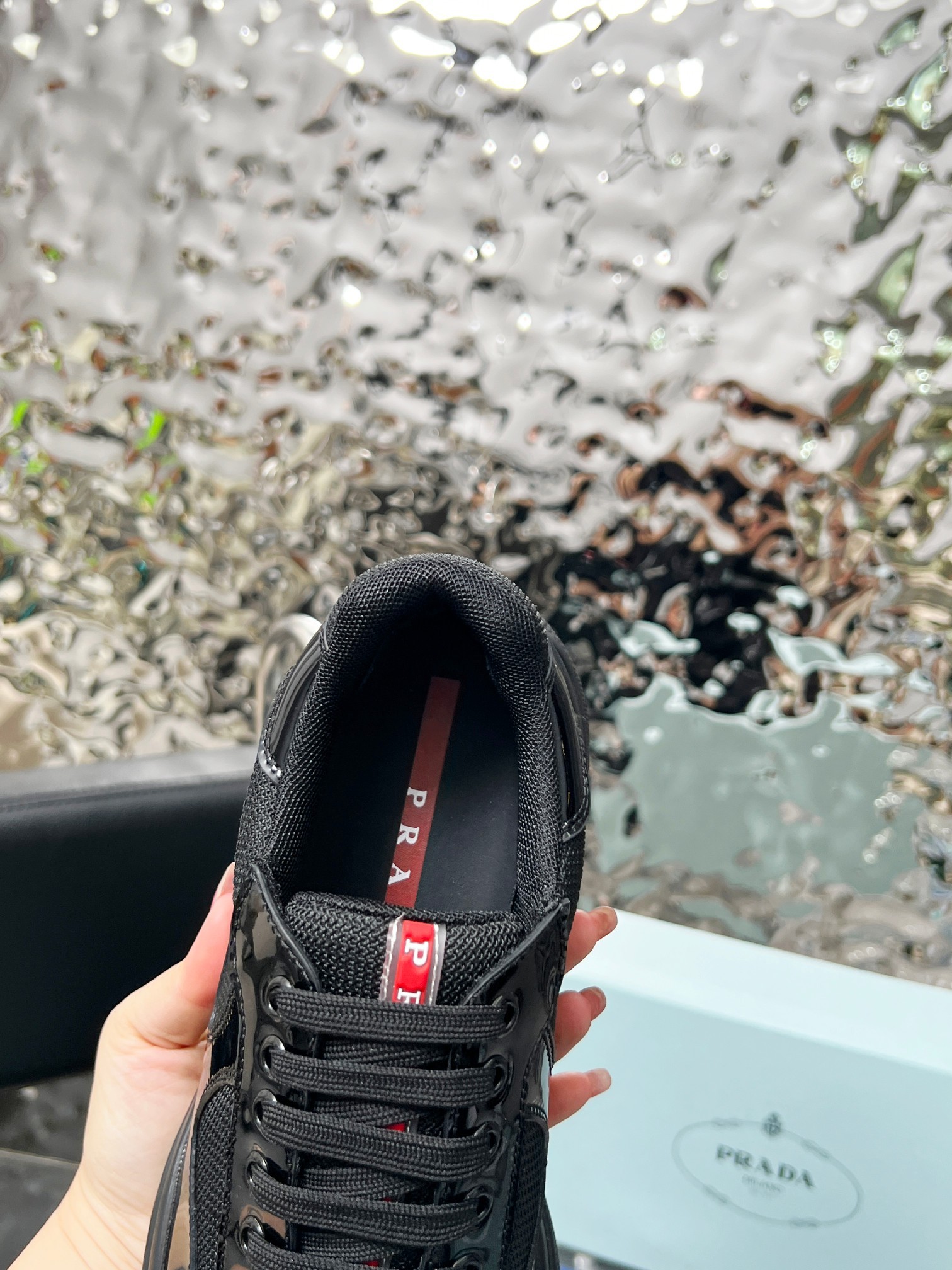 Prada Cup — Modèle 2