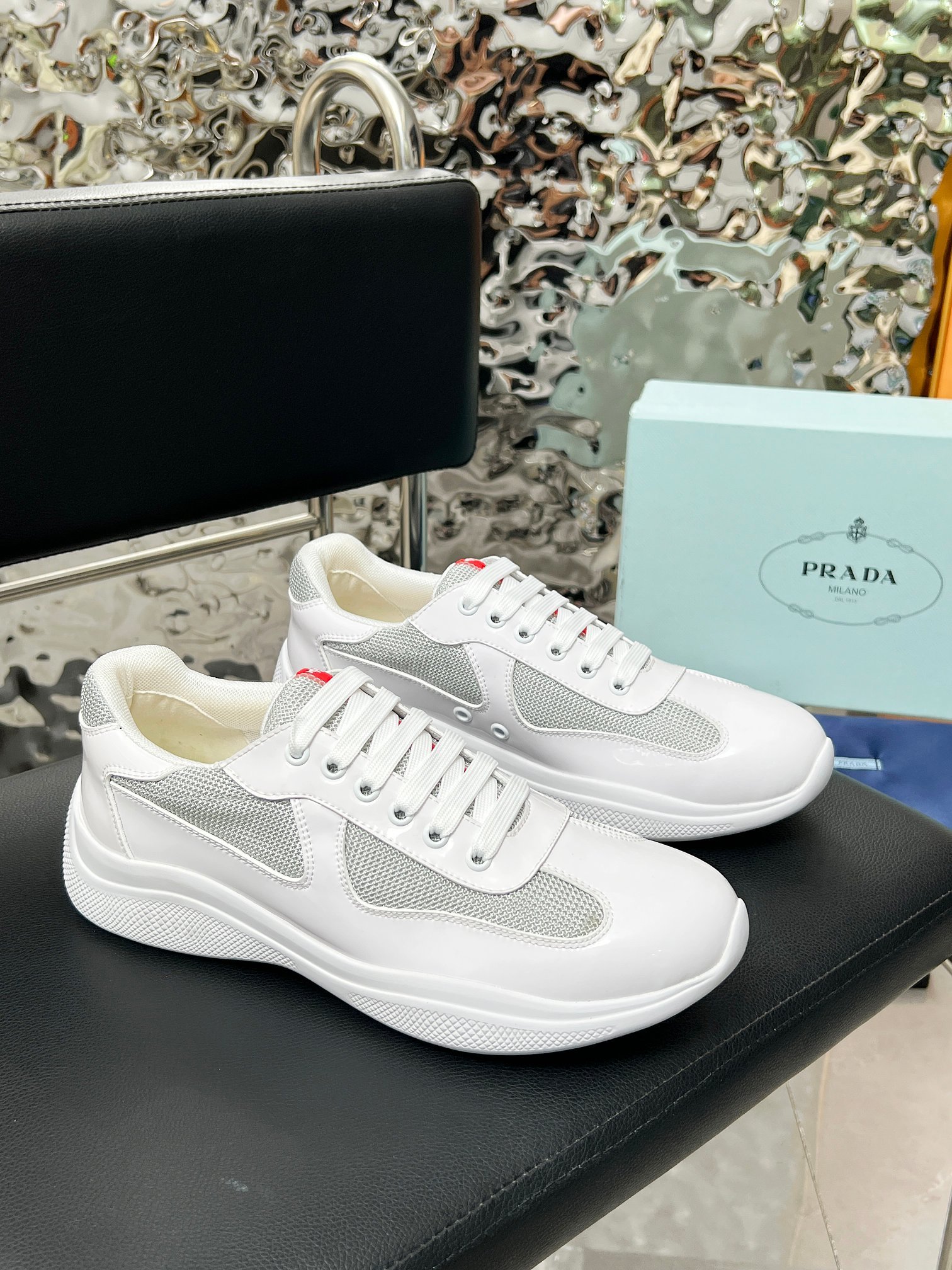 Prada Cup — Modèle 3