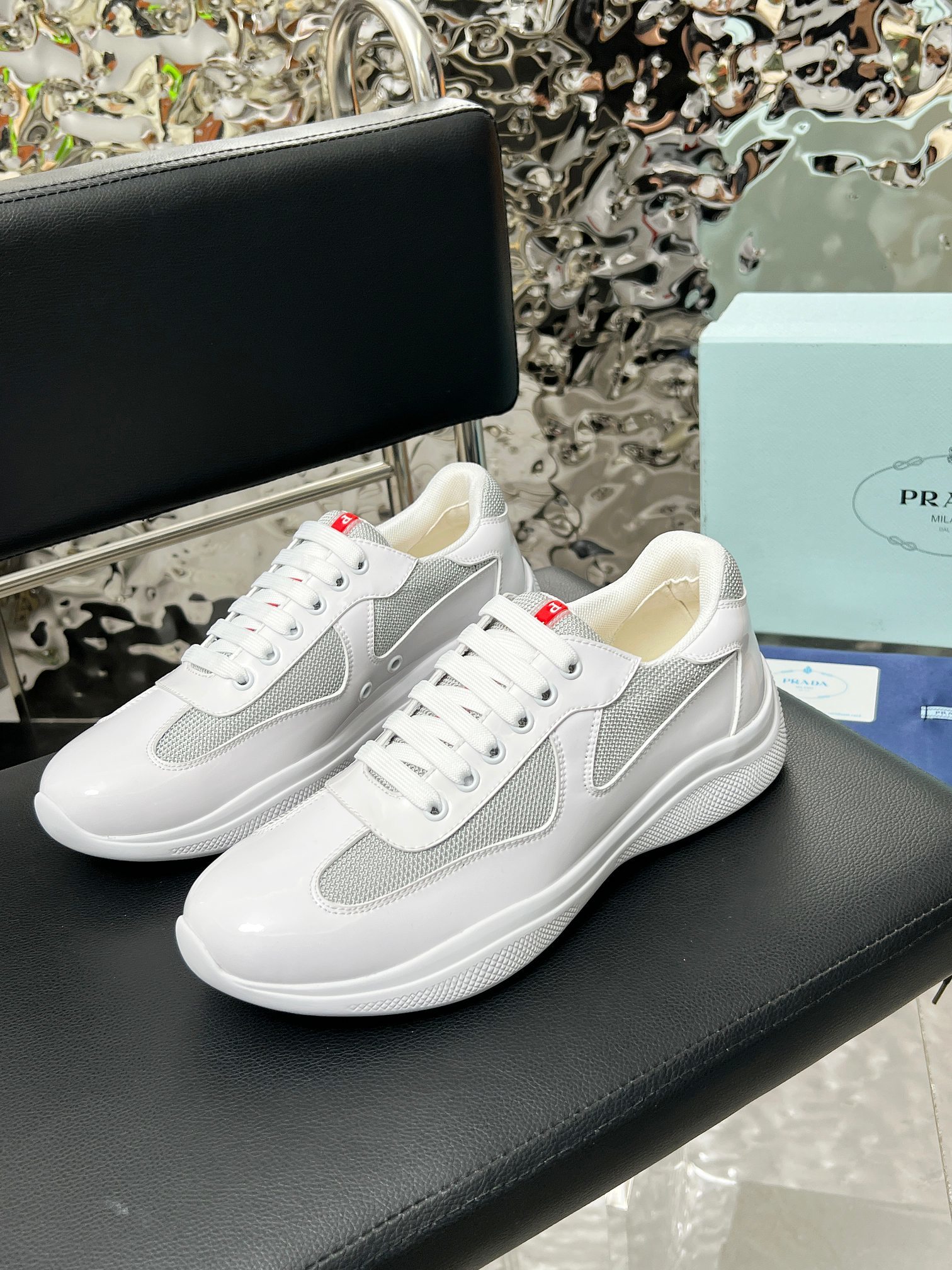 Prada Cup — Modèle 3
