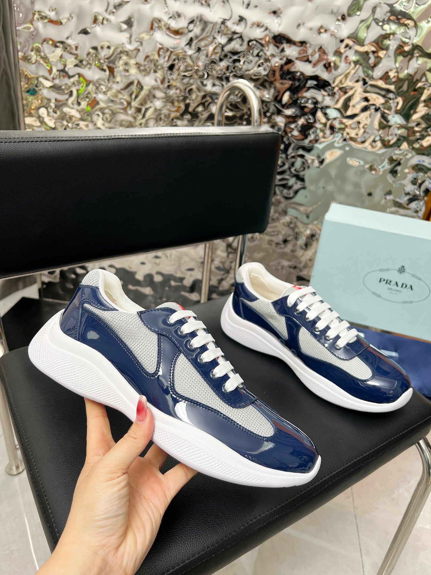 Prada Cup — Modèle 4