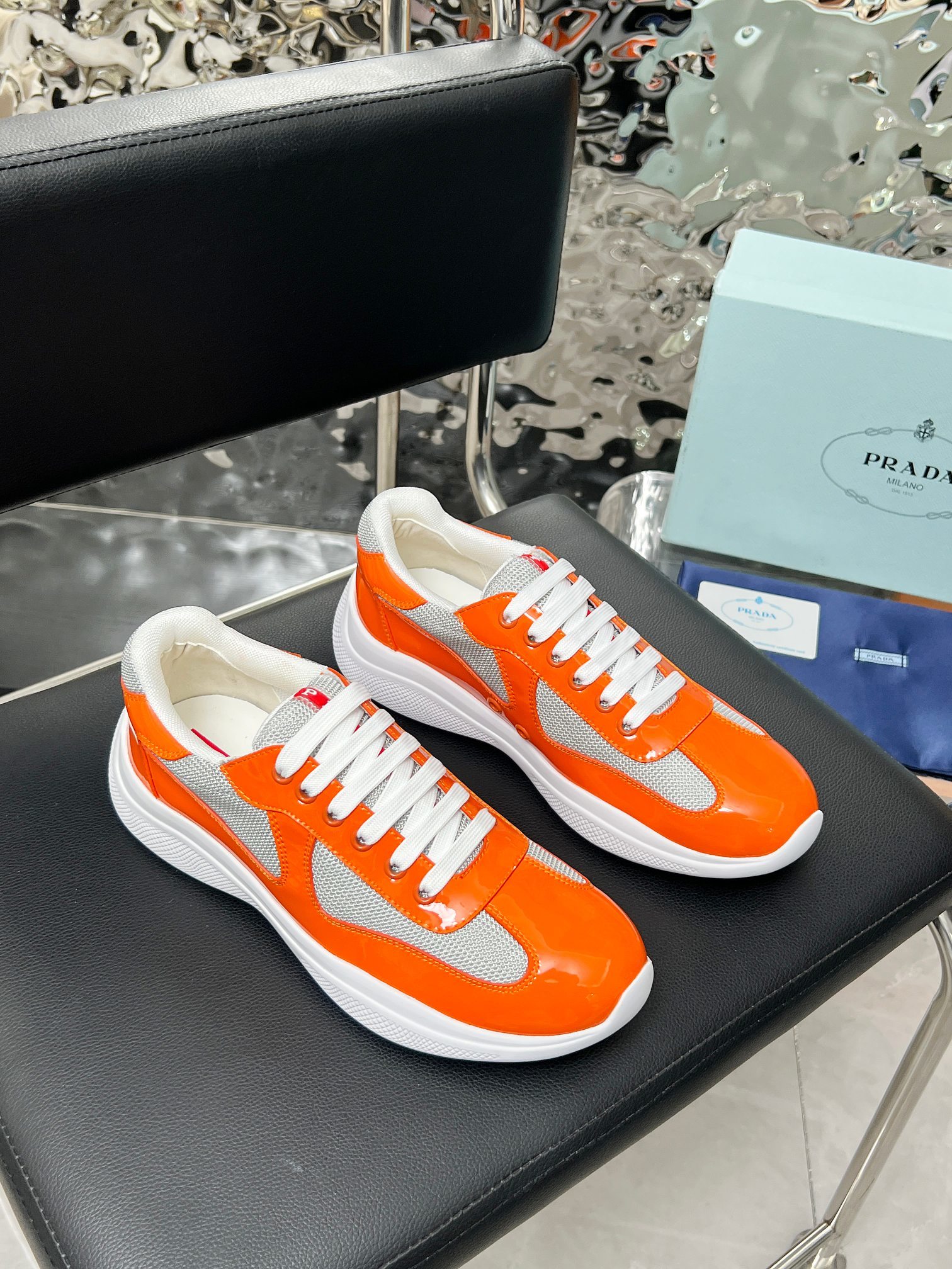Prada Cup — Modèle 6