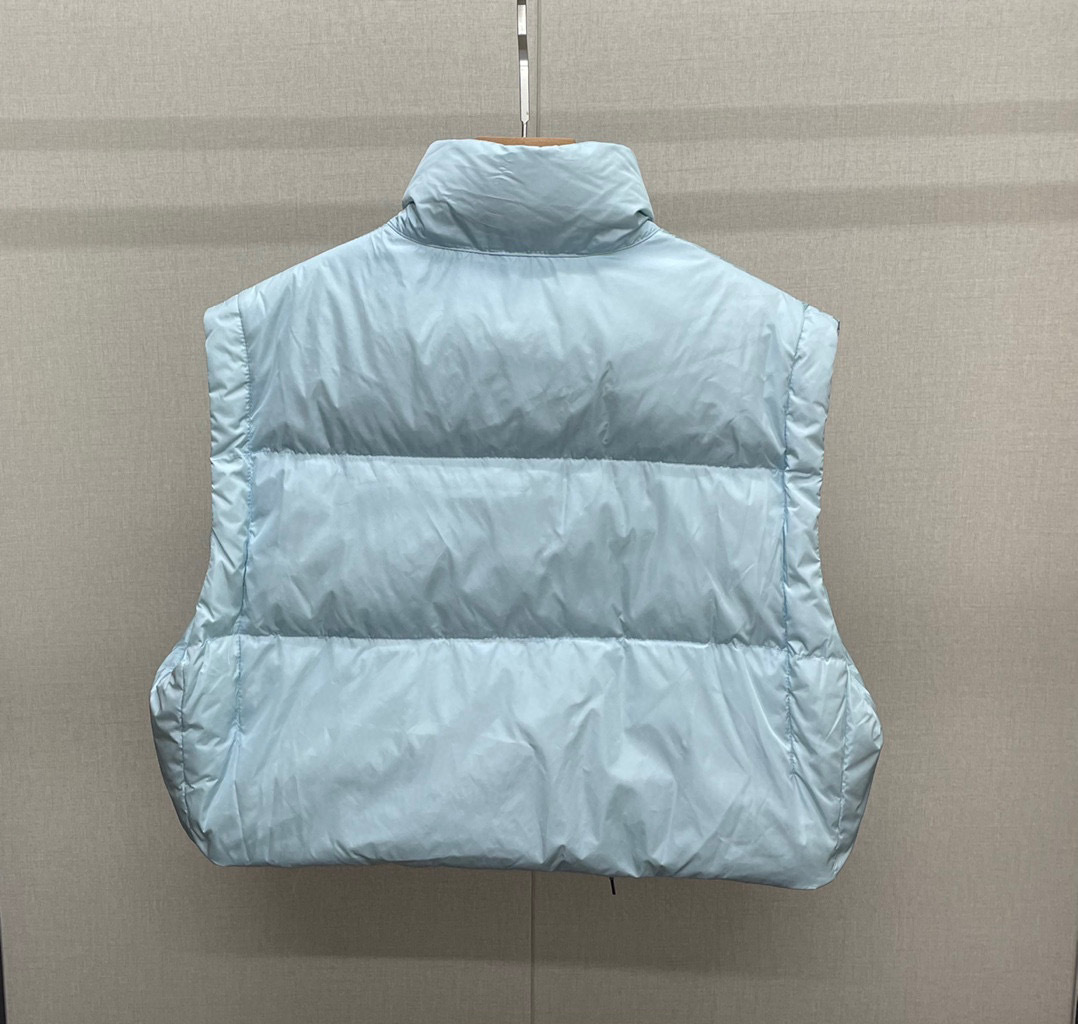 Prada Re Nylon Cropped Convertible Down Jacket Manches Detachables