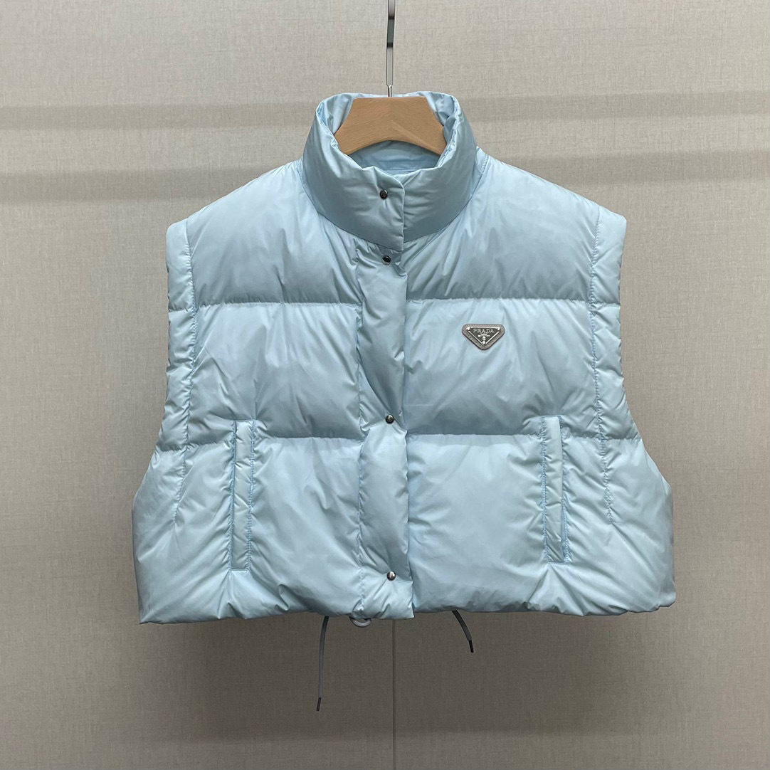 Prada Re Nylon Cropped Convertible Down Jacket Manches Detachables