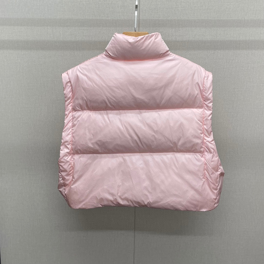 Prada Re Nylon Cropped Convertible Down Jacket Manches Detachables