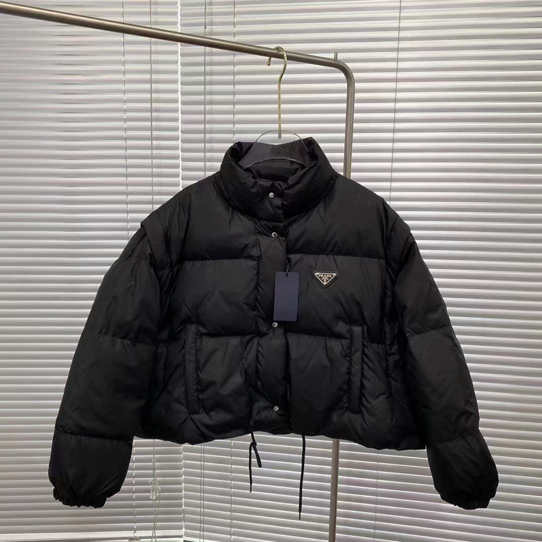 Prada Re Nylon Cropped Convertible Down Jacket Manches Detachables
