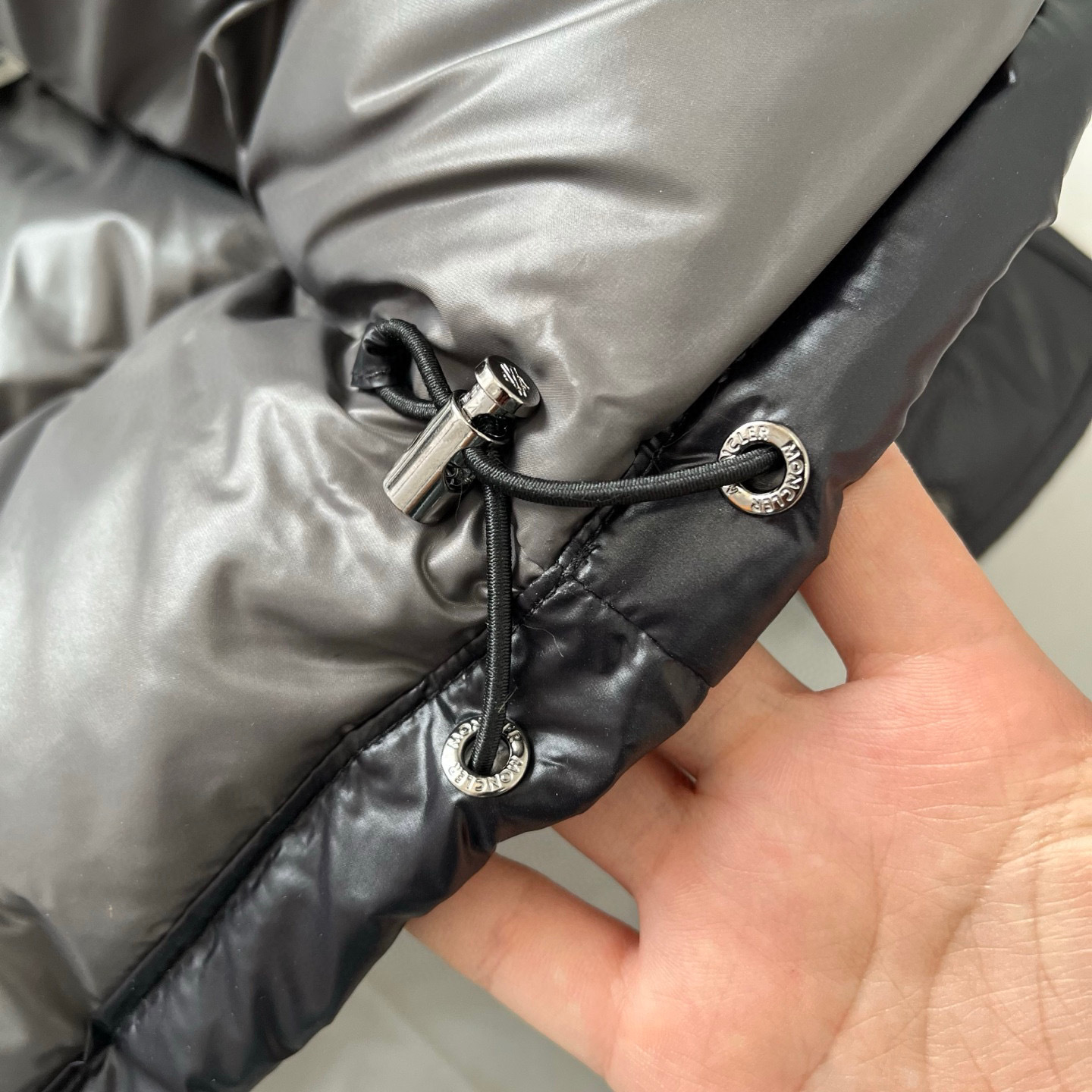 Moncler Maya