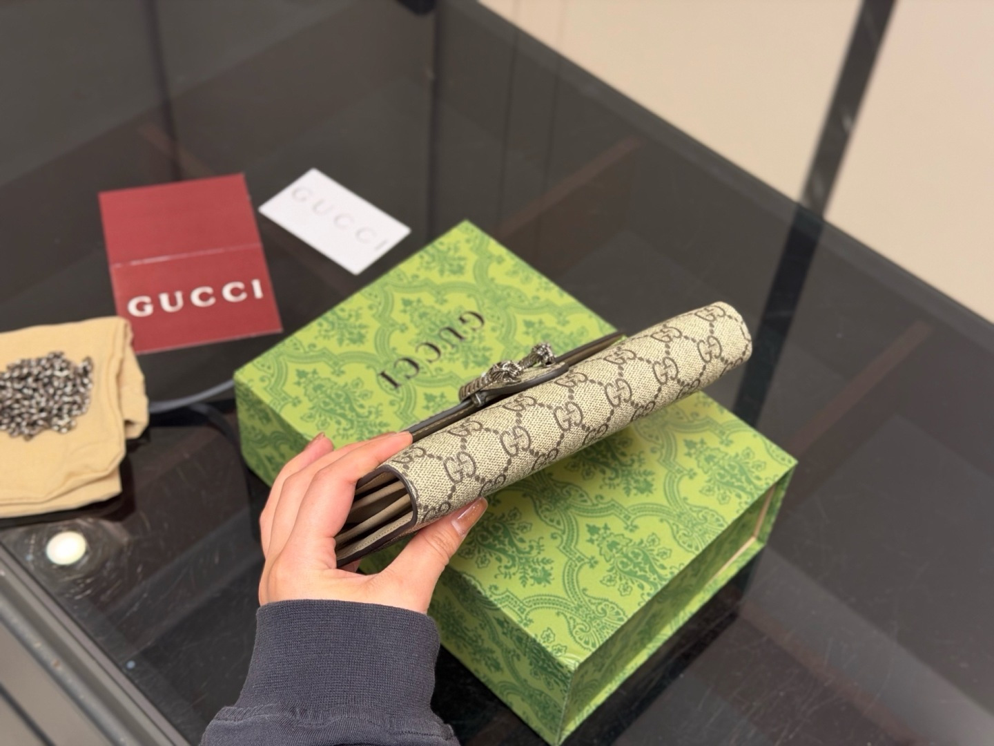 Gucci WOC