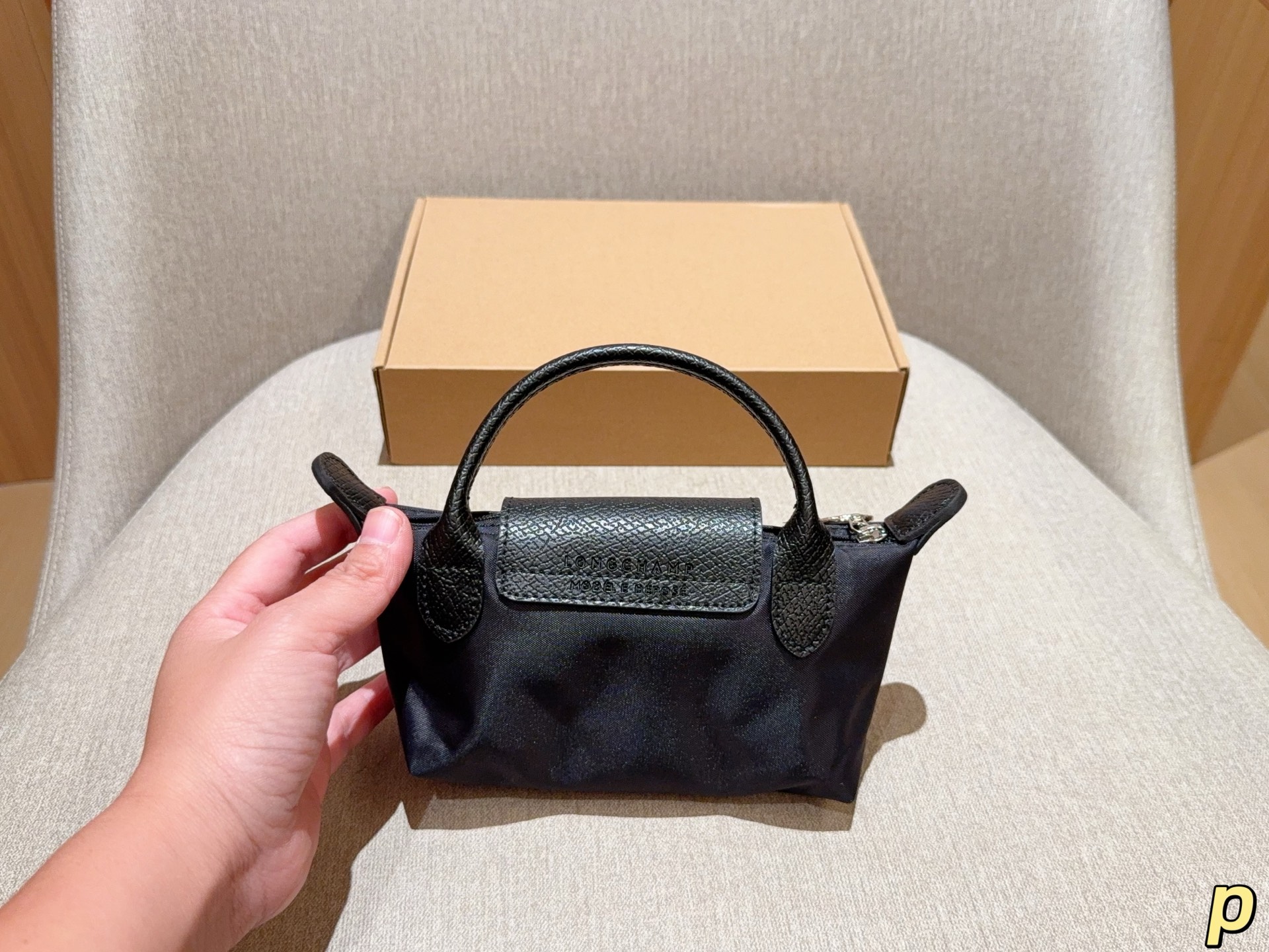 Longchamp Energy Mini