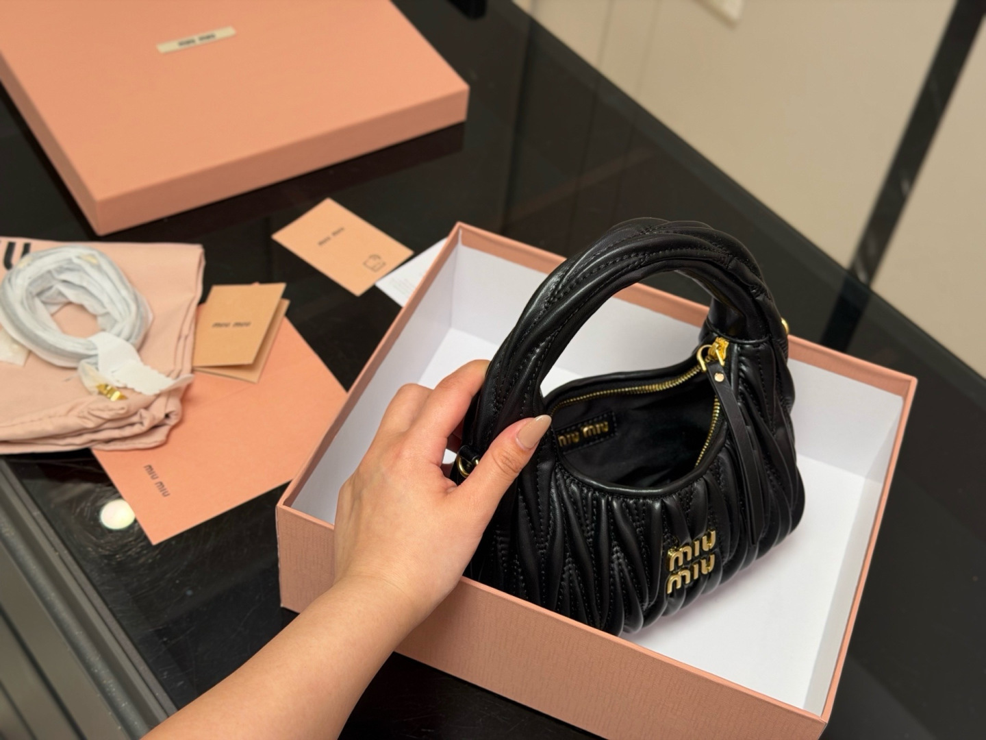Miu Miu Sac Femme 22×11 cm